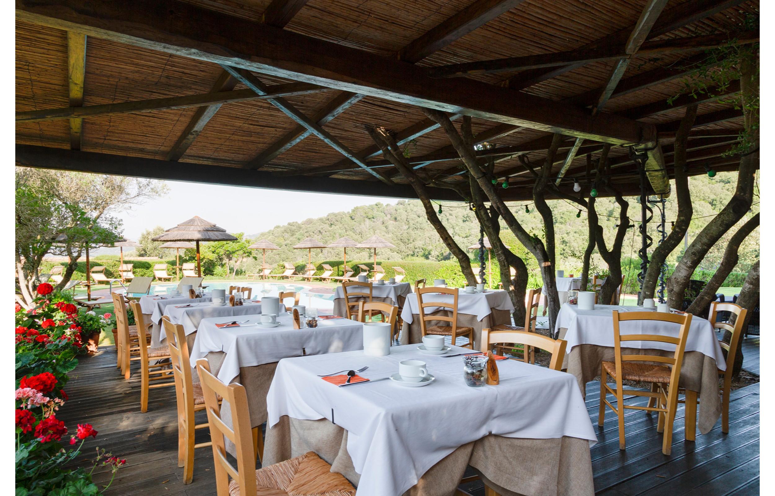 Hotel Aldiola Country Resort 圣安托尼奥迪加卢拉 外观 照片