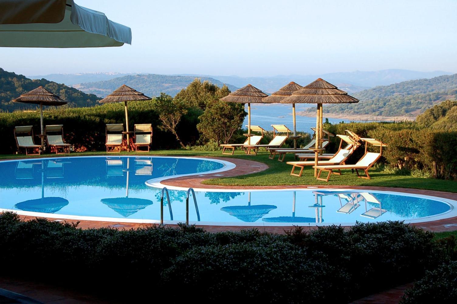 Hotel Aldiola Country Resort 圣安托尼奥迪加卢拉 外观 照片