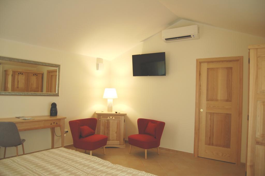 Hotel Aldiola Country Resort 圣安托尼奥迪加卢拉 外观 照片